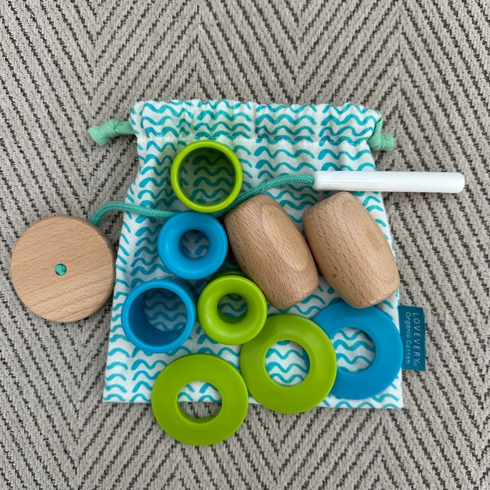 EUC Lovevery Threadable Bead Kit